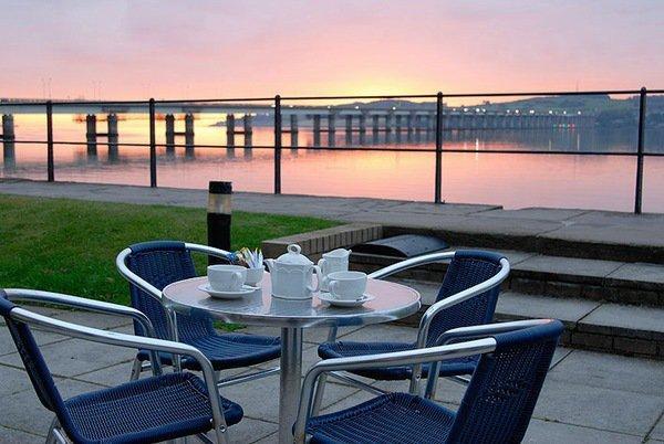 Hotel Hilton Dundee Extérieur photo
